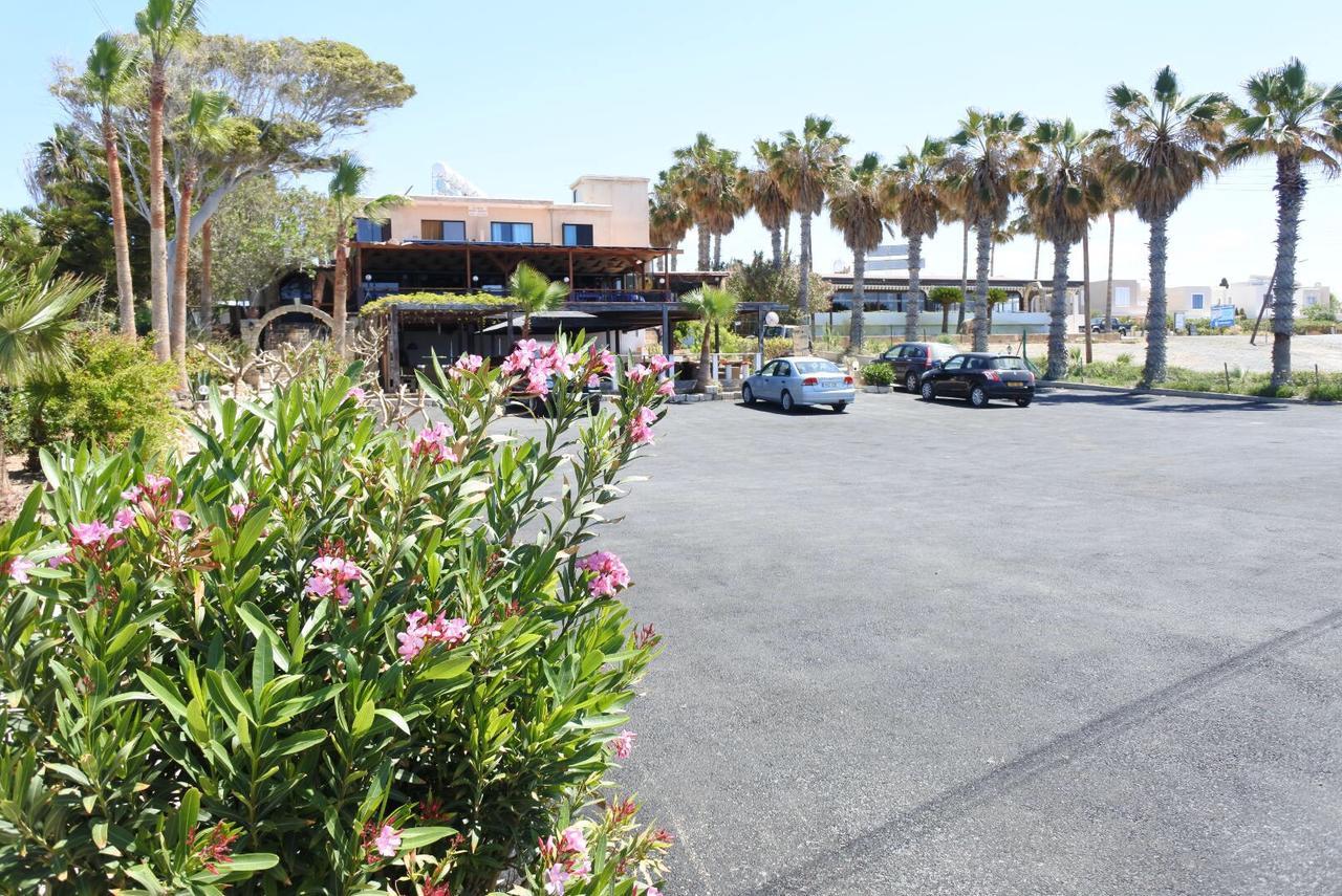 Kissonerga Beach Apartment Paphos 外观 照片